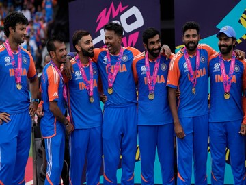 শুধু বিরাট-রোহিত-জাদেজা নয়,আরও ৫ ভারতীয় ক্রিকেটারের শীঘ্রই অবসর!জানুন বিস্তারিত