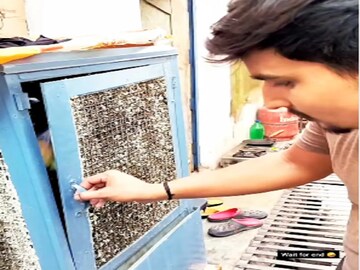 হোস্টেলে ফ্রিজ নেই, কুলারকেই রেফ্রিজারেটর বানিয়ে নিলেন পড়য়ারা ! 