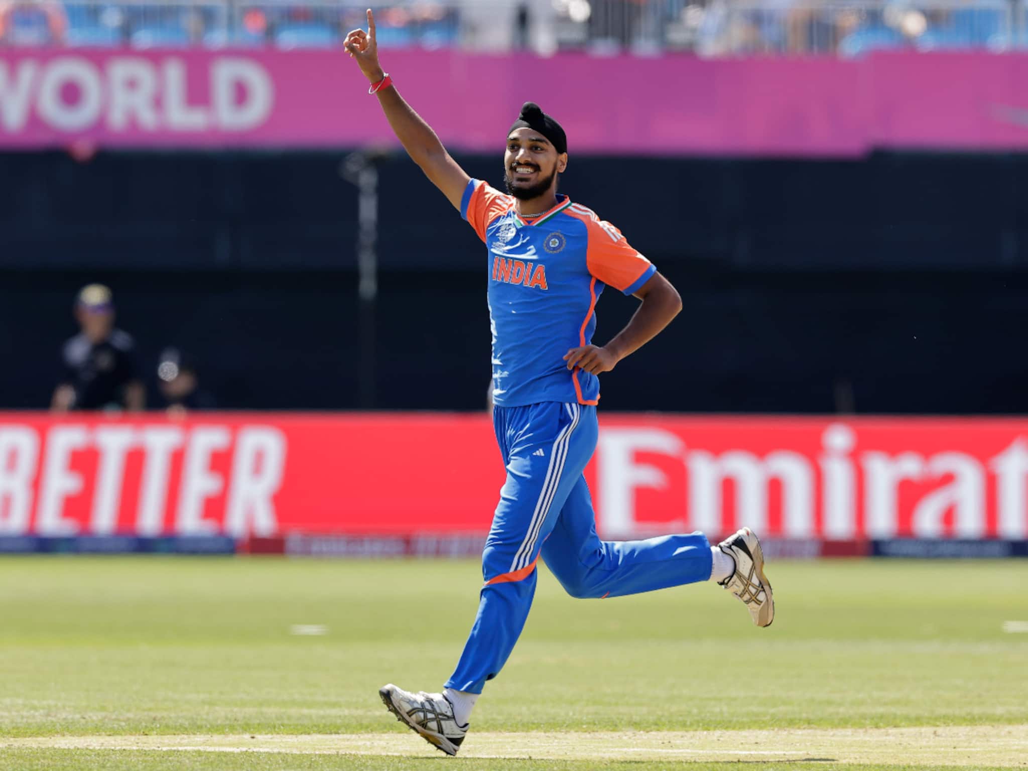 পারফর্ম করেও কেন তিনি বারবার একাদশ থেকে বাদ পড়েন? জবাবে যা বললেন অর্শদীপ সিং