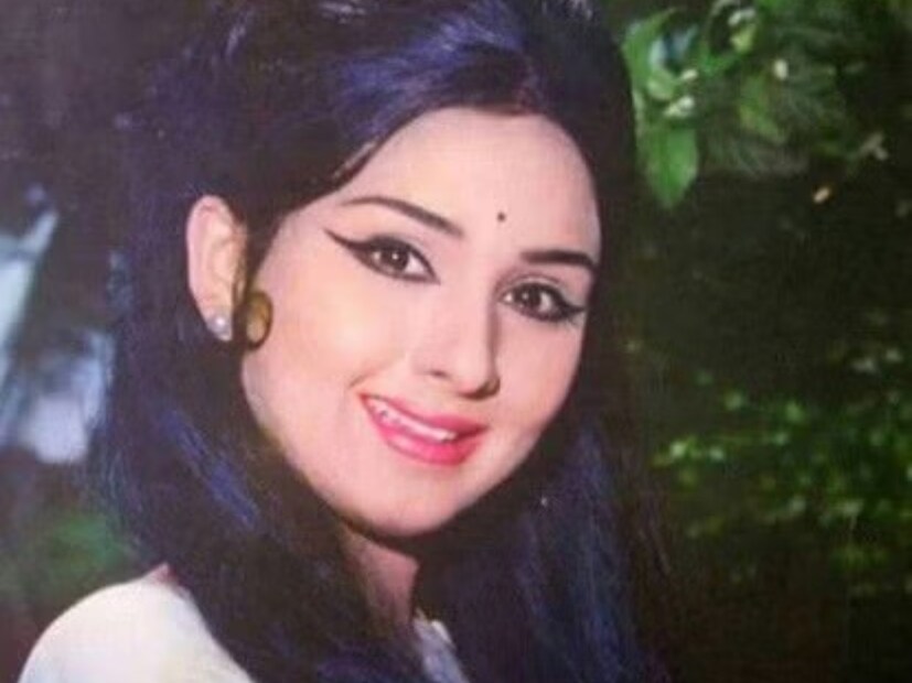 লীনার পরিবার যখন জানতে পারে তাদের মেয়ে কিশোর কুমারকে বিয়ে করতে চলেছে, তখন তারা ব্যাপক ঝামেলা শুরু করে। তিনি লীনাকে অনেক বুঝিয়েছিলেন এবং এমনকি তাকে বলেছিলেন যে তিনি চাইলে অমিত কুমারকে বিয়ে করতে পারেন, কিন্তু কিশোর কুমারকে বিয়ে করতে পারবেন না। 