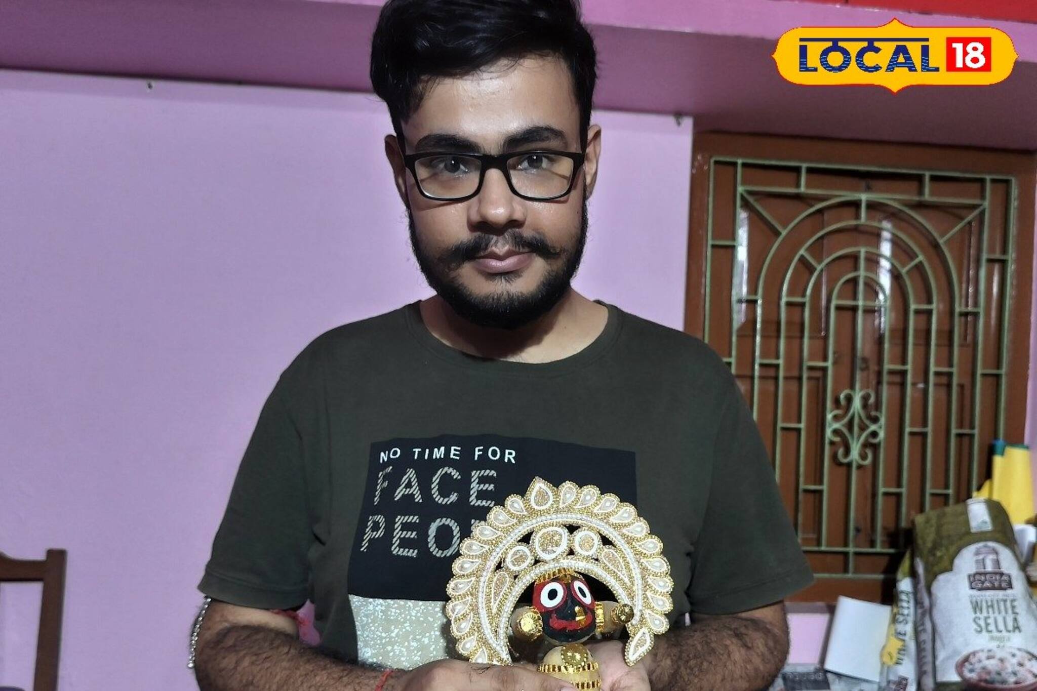 বিগ্রহ তৈরির উপকরণ আলু! জগন্নাথদেবের মূর্তি তৈরি করে বাজিমাত শিল্পীর