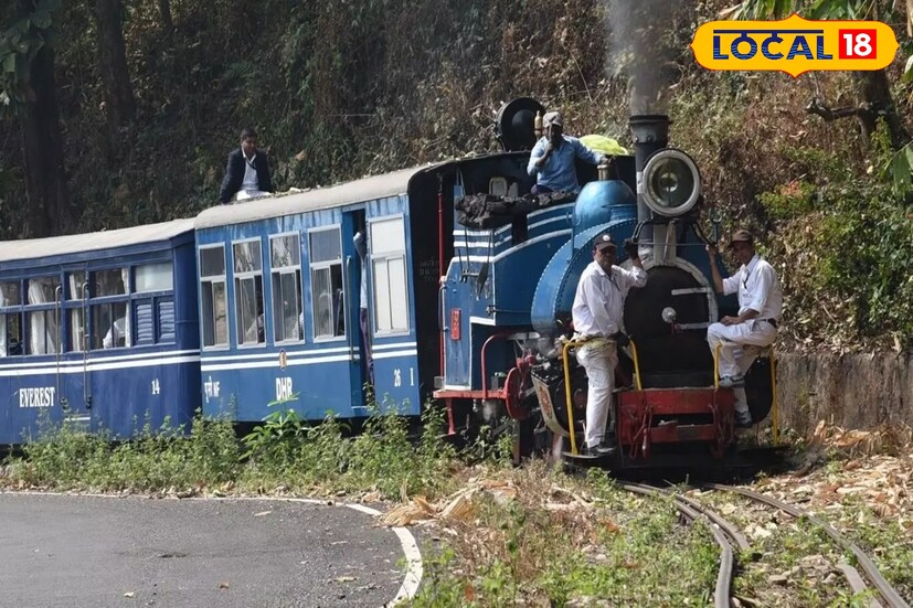 এই মুহূর্তে প্রচুর পর্যটক রয়েছেন পাহাড়ে। তাঁদের অনেকেই টয়ট্রেনের বিষয়ে খোঁজখবর করছেন। সেই চাহিদার কথা মাথায় রেখে আগামী ৩০ জুন পর্যন্ত ঘুম-দার্জিলিং জয়রাইড আরও একটি বাড়ানোর সিদ্ধান্ত নিয়েছে ডিএইচআর। 