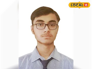 জয়েন্ট পরীক্ষায় ষষ্ঠ হুগলির রিতম 