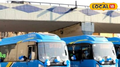 উদ্ধারে দশটি বাস 