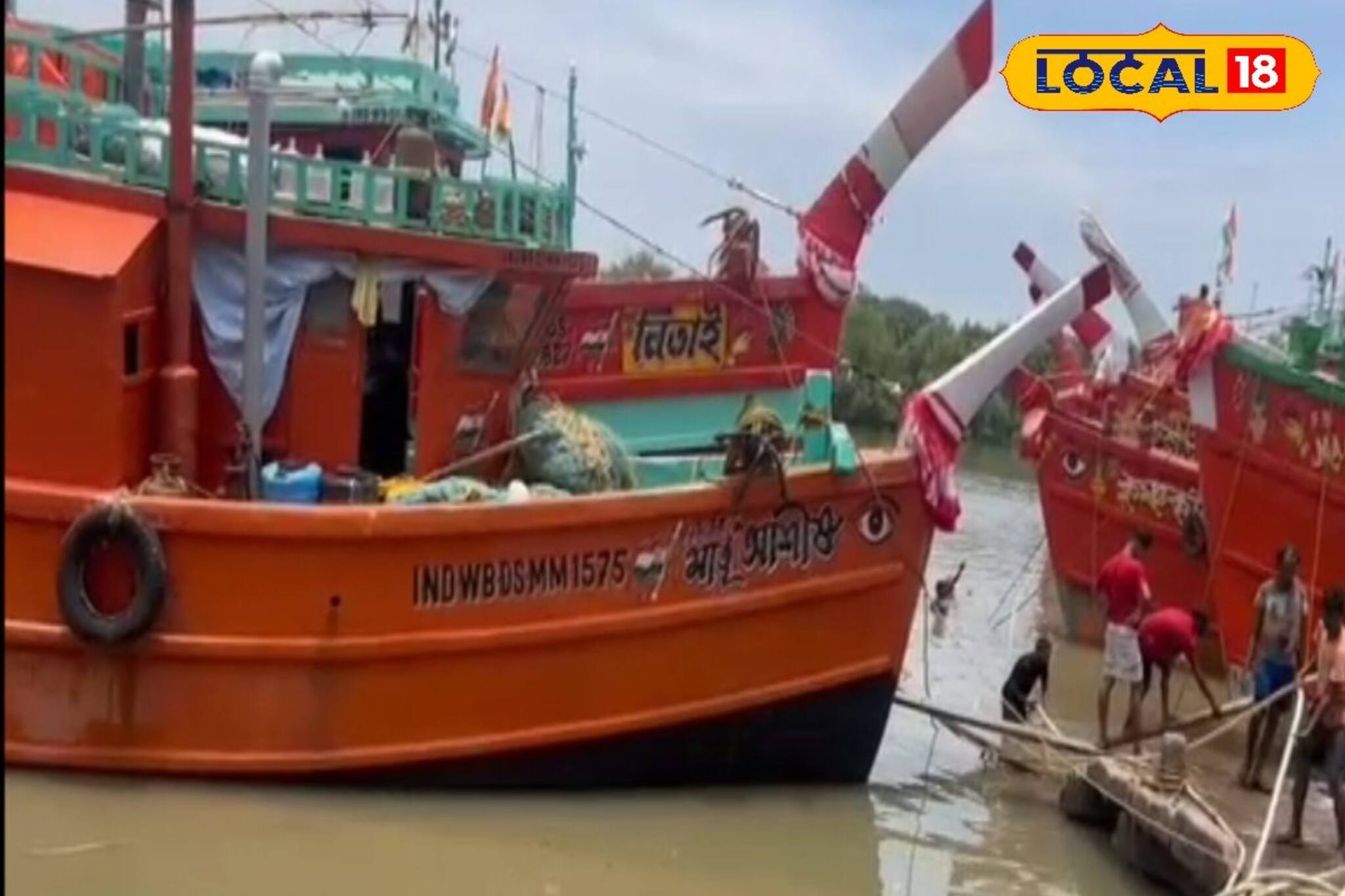 ৭ দিন কোনও খোঁজ নেই! হঠাৎ মাঝসমুদ্রে... গায়ে কাঁটা দেওয়া ঘটনা ১৩ মৎস্যজীবীর