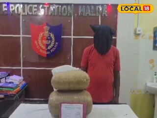 উদ্ধার গাঁজাসহ অভিযুক্ত