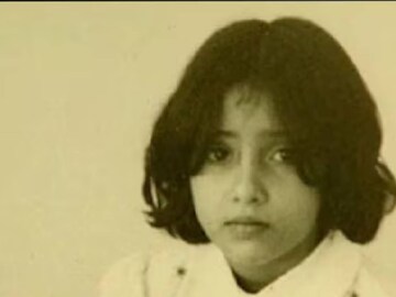 ১২জনের সঙ্গে চুটিয়ে প্রেম, স্বামীগৃহ ত্যাগ, হিট নায়িকার কেরিয়ার ধ্বংস মদের ছোবলে