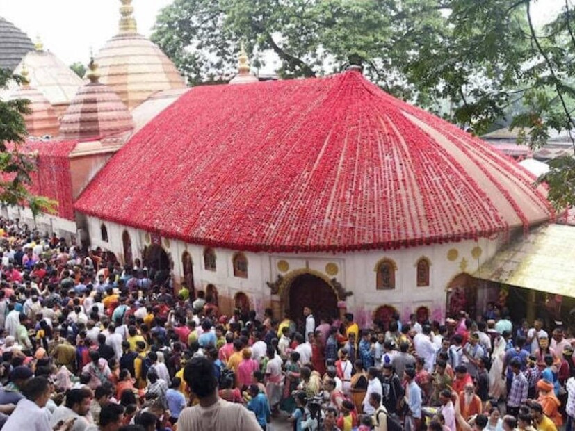 আসছে আষাঢ় মাস৷ প্রতি বছর এই মাসে পালিত হয় অম্বুবাচী উৎসব৷