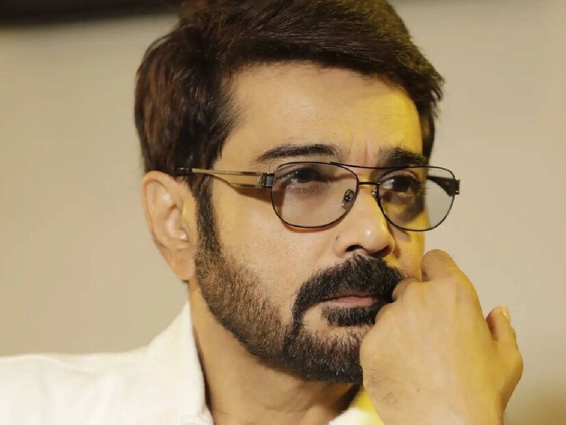 সেই ভিডিও প্রসেনজিৎ সকলের সঙ্গে ভাগ করে লিখেছেন, 'আমার সব রুপোলি পর্দার মায়েদের আশীর্বাদ নিয়ে আজ আমি অযোগ্য থেকে যোগ্য।' তাঁদের ভালবাসা জানিয়েছেন অনুরাগীরা।
