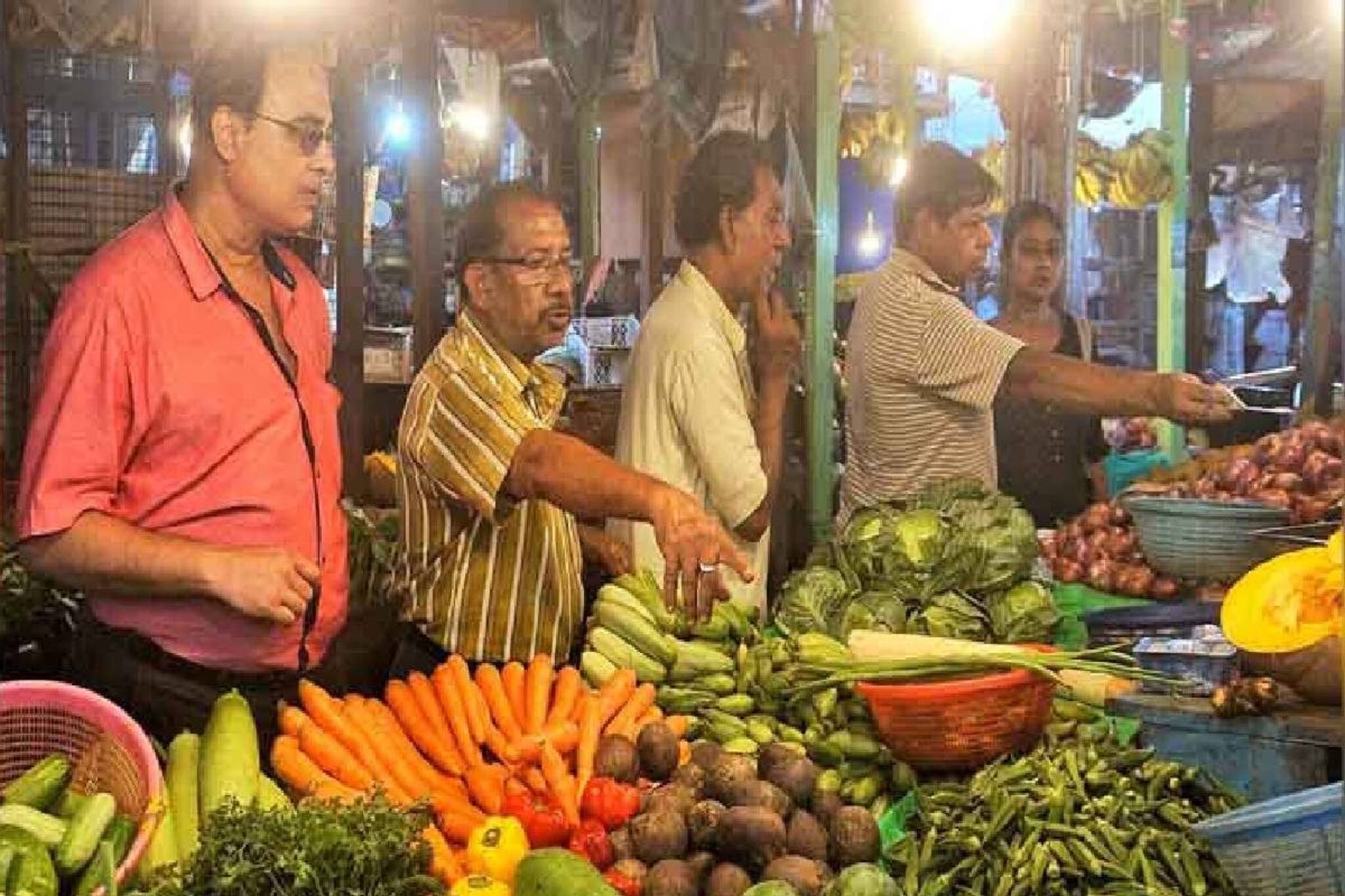 বর্ষা না নামলে বাজারে অমিল হবে সব্জি, সাধারণ মানুষের নাগালের বাইরে চলে যাবে দাম