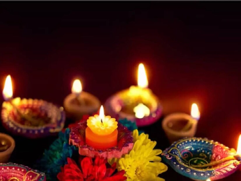 ঝাড়খণ্ডের রাজধানী রাঁচির জ্যোতি আচার্য সন্তোষ কুমার চৌবে বলেছেন, এর জন্য ময়দা নিতে হবে এবং ময়দায় সামান্য হলুদ যোগ করতে হবে এবং এটি ভালভাবে মাখতে হবে। তারপর এটি থেকে একটি প্রদীপ তৈরি করে নিতে হবে৷ এবং এটি বাড়ির প্রতিটি কোণে রাখতে হবে।