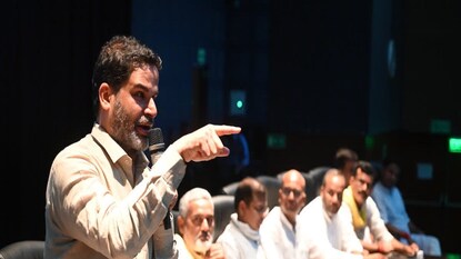 এবার কাকে নিয়ে পিকে-র ভবিষ্যদ্বাণী? এবার কাকে নিয়ে পিকে-র ভবিষ্যদ্বাণী?