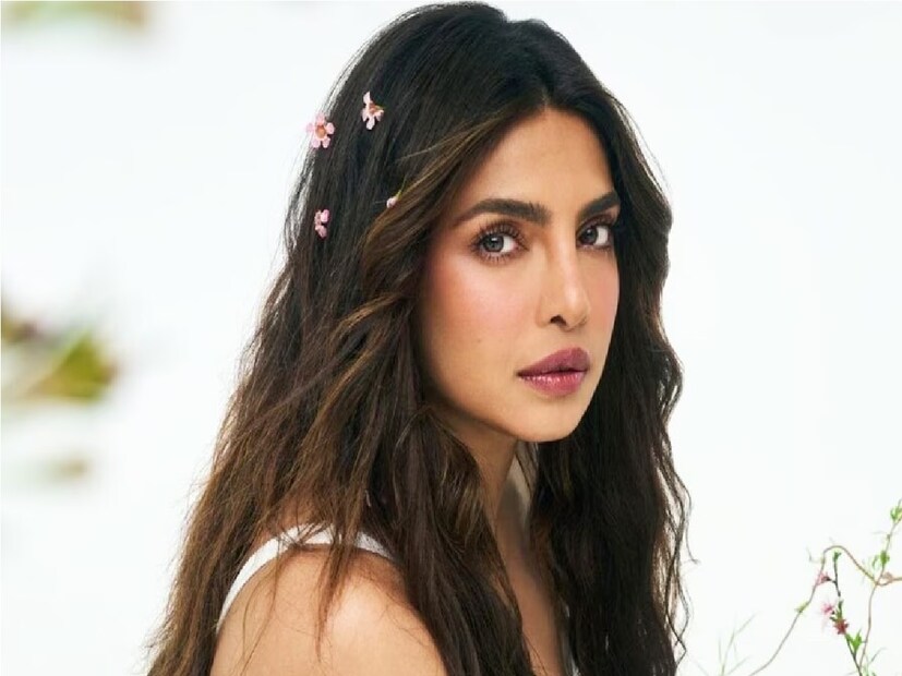 পাঁচ বছর ধরে বলিউডের একটি সিনেমাতেও অভিনয় করেননি তিনি। 'দ্য স্কাই ইজ পিঙ্ক' ছিল বিটাউনে অভিনয় করা  শেষ সিনেমা। এগুলি ছাড়াও, প্রিয়াঙ্কা বর্তমানে ৭৫ মিলিয়ন ডলার (প্রায় ৬২০ কোটি টাকা) নেট সম্পত্তির মালিক৷ ধনী ভারতীয় নায়িকাদের মধ্যে একজন। তাছাড়াও সর্বোচ্চ পারিশ্রমিক পাওয়া অভিনেত্রী হওয়ার রেকর্ডও গড়েছেন তিনি।