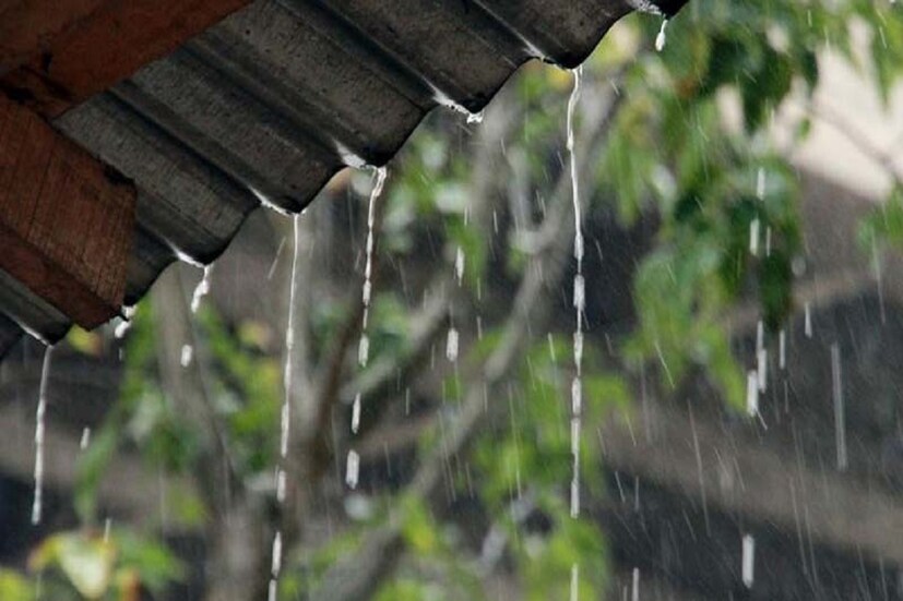 ১৬-১৭ দক্ষিণবঙ্গে হালকা থেকে মাঝারি বৃষ্টির সম্ভাবনা থাকছে । ১৮ তারিখে থেকে ব্রজবিদুৎ সহ বৃষ্টি পাতের সম্ভবনা রয়েছে। বর্ষা ধীরে ধীরে অগ্রসর হচ্ছে । দিনের তাপমাত্রা ধীরে ধীরে। আগামী ২ দিন পুরুলিয়া সহ বেশ কিছু জেলায় তাপ প্রবাহের সম্ভাবনা রয়েছে। শনিবার পশ্চিমের পাঁচ জেলাতে তাপপ্রবাহের পরিস্থিতি। 