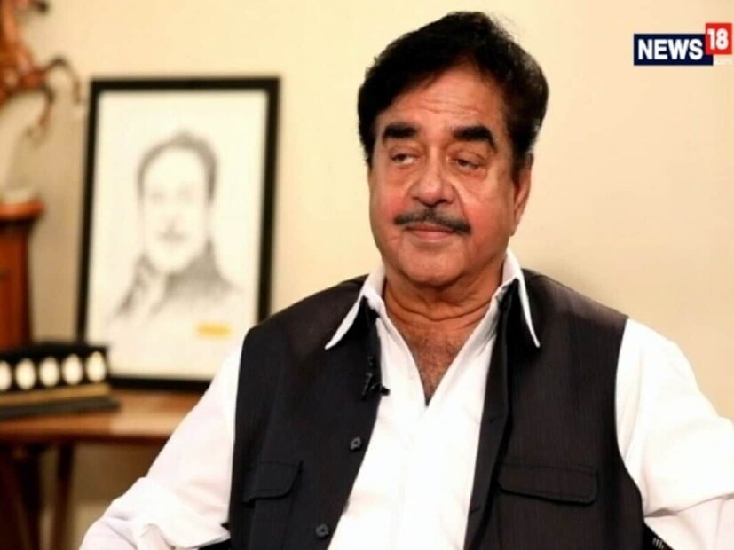 আসানসোলের এবার তৃণমূলের তারকা প্রার্থী শত্রুঘ্ন সিনহা। তাঁর বিপক্ষে বিজেপি বর্ধমান-দুর্গাপুরের বিদায়ী সাংসদ এস এস আহলুওয়ালিয়া। সিপিএমের টিকিটে লড়ছেন জাহানারা খান। তবে ফলাফল অনুযায়ী এগিয়ে শত্রুঘ্ন সিনহা।