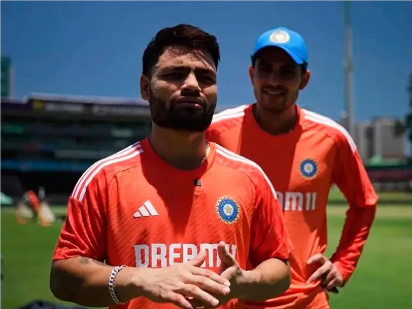 তবে এরপর বোর্ড অবশ্য জোর দিয়ে বলছে শুভমানকে দেশে ফিরিয়ে আনার পিছনে এরকম কোনও কারণ নেই৷ বোর্ড সূত্রে খবর এই যে যদি দলে কোনও চোট আঘাত হয় তাহলে ব্যাটসম্যান হিসেবে রিঙ্কু সিং ব্যাকআপ থাকছেন৷ কারণ হিসেবে বলা হয়েছে ওপেনিং স্লটে বিরাট কোহলি এবং রোহিত শর্মা রয়েছেন৷ তাঁদের মধ্যে যে কেউ চোট পেলে রিপ্লেসমেন্ট হবেন যশস্বী জয়সওয়াল৷ তাই শুভমান গিলকে কাজে লাগবে না৷