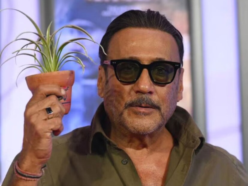 ১৯৮৩ সালের সুপারহিট ছবি 'হিরো'-তে তাকে প্রথম নায়ক হিসেবে দেখা যায়। এই ছবিতে তার চরিত্রটিও বেশ জনপ্রিয় হয়। এই ছবির মাধ্যমে তিনি রাতারাতি তারকা বনে যান। ছবিতে তার বিপরীতে দেখা গেছে মীনাক্ষী শেষাদ্রীকে। 