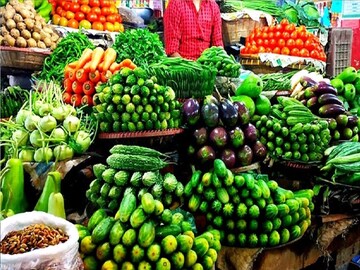 রোজই পাতে থাকে, কিন্তু বর্ষায় ভুলেও নয় ৫ সবজি, কৃমিতে ভরবে অন্ত্র, শরীরের ক্ষতি