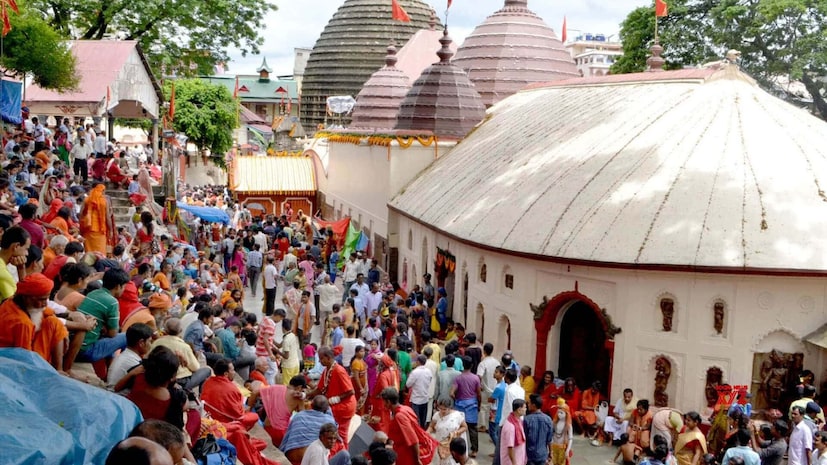 আষাঢ় মাসে বর্ষা তথা উর্বরতার প্রতীক এই শাক্ত পার্বণ৷