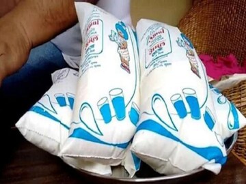 দাম বাড়ল আমূল দুধের
