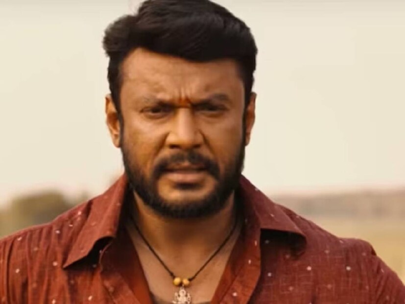 এরপরই পাল্টা রেণুকাস্বামীকে হুমকি দেওয়া হয় বলে অভিযোগ। বলা হয়, ‘‘এই সব থেকে দূরে থাকো, নাহলে ফল ভোগ করতে হবে, পুলিশ সূত্র মারফত এই খবর জানা গিয়েছে।’’