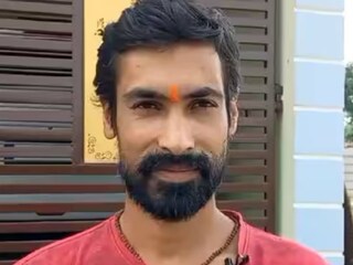 দুর্গেশ পাণ্ডে।