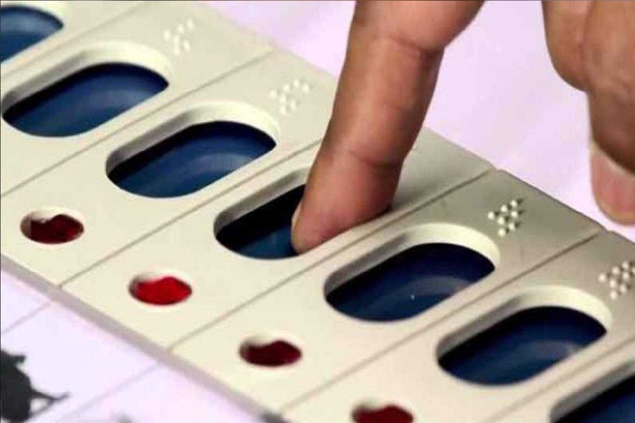 ফের ভোটের দামামা বাংলায়! ৬ কেন্দ্রে উপনির্বাচনে কত কোম্পানি কেন্দ্রীয় বাহিনী?