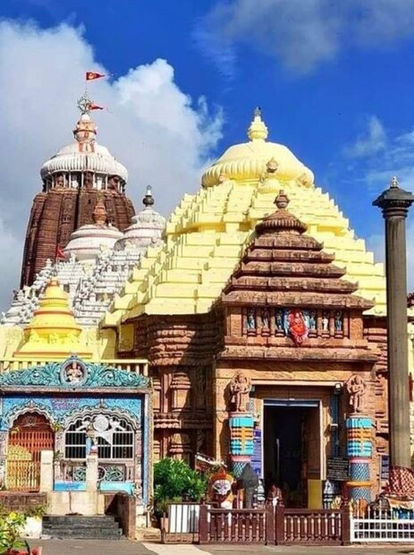 মন্ত্রিসভার দ্বিতীয় সিদ্ধান্ত অনুযায়ী মন্দির সংরক্ষণ, ব্যবস্থাপনা এবং উন্নয়নের জন্য ৫০০ কোটি টাকার তহবিল গঠনের ঘোষণা করেছেন মুখ্যমন্ত্রী।