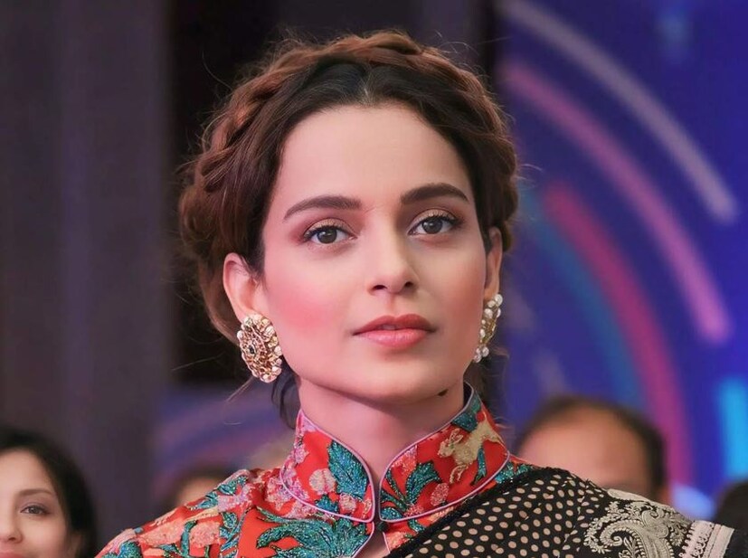 লোকসভা নির্বাচনে জিতলেন কঙ্গনা রানাওয়াত৷ মান্ডি লোকসভা কেন্দ্র থেকে ৭৪০০০ ভোটে জেতেন বলিউড নায়িকা৷ বিজেপির হয়ে তিনি ভোটে দাঁড়ান এবং প্রথমবারেই জিতে যান তিনি৷ খুবই স্বাভাবিক কঙ্গনার ভক্তরা খুবই উচ্ছ্বসিত৷ 