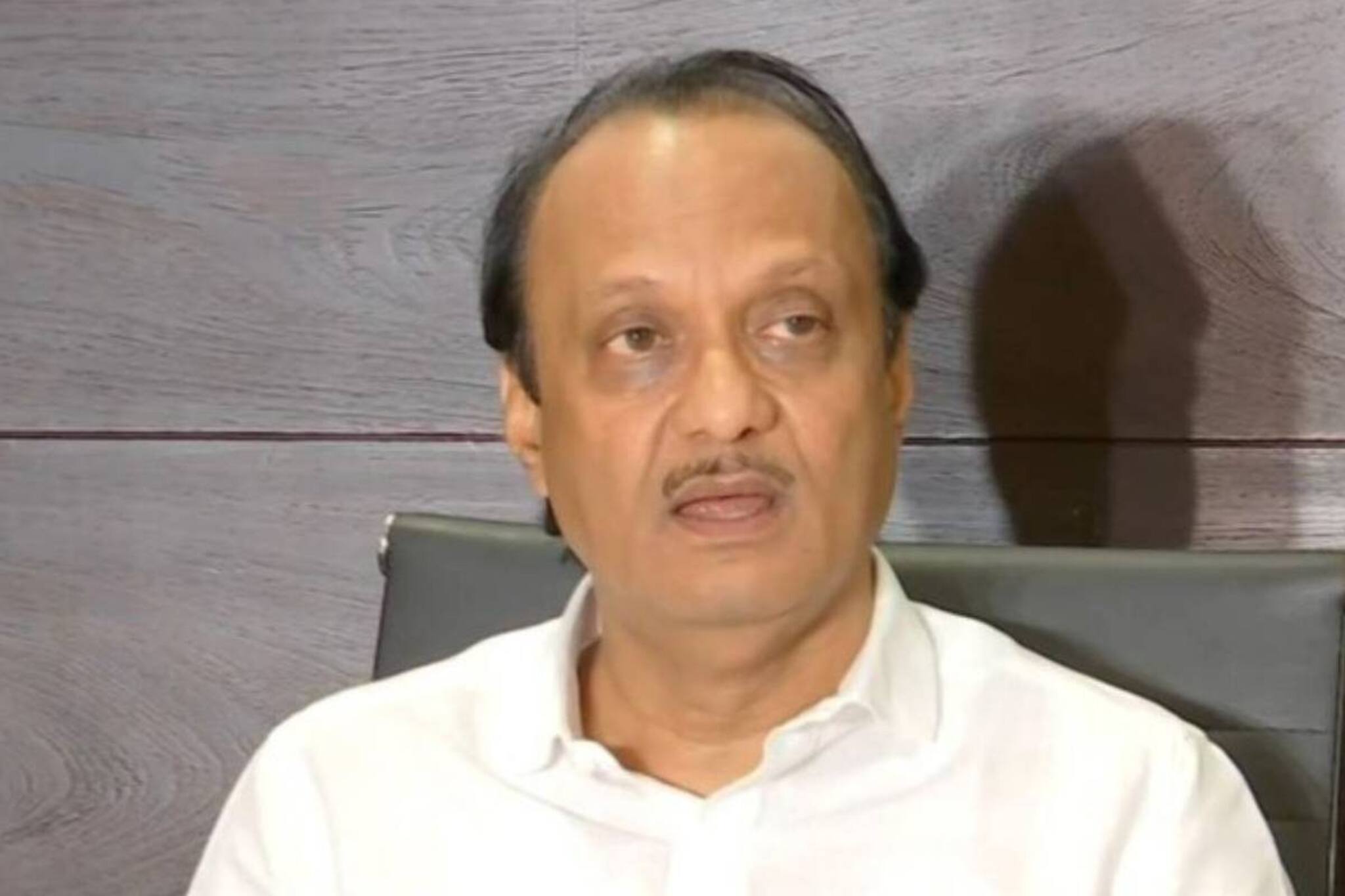 প্রতিমন্ত্রিত্বে সন্তুষ্ট নয় NCP! 'পূর্ণমন্ত্রীর পদই চাই’, বললেন অজিত পওয়ার