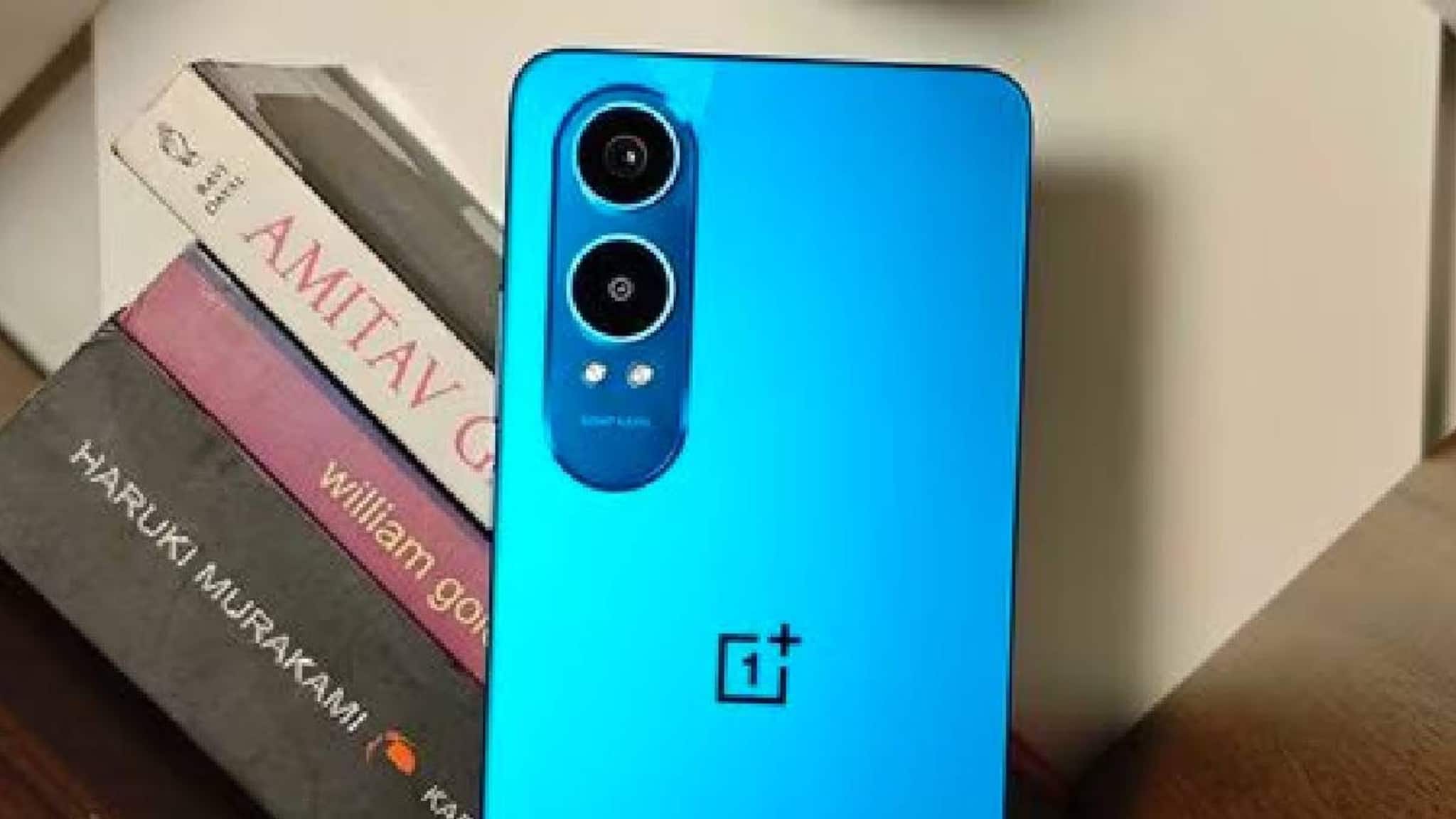 OnePlus Phone: বাজারে OnePlus-এর নতুন ফোন! অথচ এত সস্তায়? চোখ ধাঁধানো সব ফিচার, দাম দেখে নিন