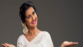 চমকে দিলেন রচনা