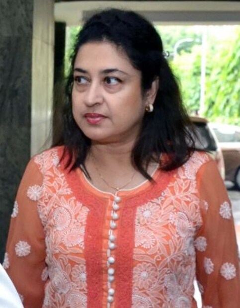 তবে এত বিপুল পরিমাণে জয়লাভের পর তিনি জানান এই জয় তার সমস্ত কর্মী সমর্থকদের জয়। অন্যান্য বছর কর্মী সমর্থকরা এইভাবে ভোট প্রচারে এগিয়ে আসেনি তবে এই বছর তারা সবকিছু দিয়ে ভোট প্রচার চালিয়েছেন।