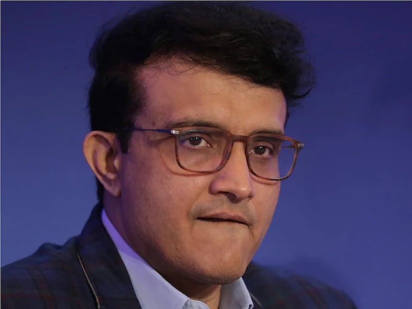 তবে সৌরভের মতে, ফাইনালে লড়াইটা মূলত হতে চলেছে ভারতের স্পিন শক্তি বনাম নিউজিল্যান্ডের ব্যাটিং। ভারতের স্পিনারদের ভাল খেলতে পারলেই ম্যাচে লড়াই হবে বলে মনে করেন সৌরভ। তবে শক্তির নিরিখে ভারতকে এগিয়ে রাখছেন 'মহারাজ'।