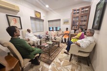 শেয়ার কেলেঙ্কারি ইস্যু! রণকৌশল ঠিক করতেই শরদের বাড়িতে বৈঠকে তৃণমূল?