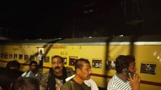 মর্মান্তিক ট্রেন দুর্ঘটনা