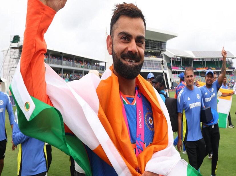 গ্যালারিতে বসে ভারতের প্রতিটি ম্যাচ, পুরোটাই দেখেছেন রিঙ্কু সিং। ফাইনালেও তিনি ছিলেন গ্যালারিতে। আর ভারত বিশ্বকাপ জিততেই তিনিও উচ্ছ্বাস প্রকাশ করতে মাঠে নেমে পড়েন। 