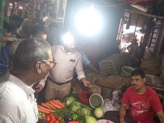 মুখ‍্যমন্ত্রীর নির্দেশে বাজারে টাস্ক ফোর্স