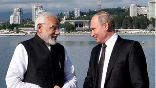 মোদি-পুতিনের সাক্ষাত, প্রধানমন্ত্রীর রাশিয়া সফরে কোন কোন সুবিধা পাচ্ছে ভারত?