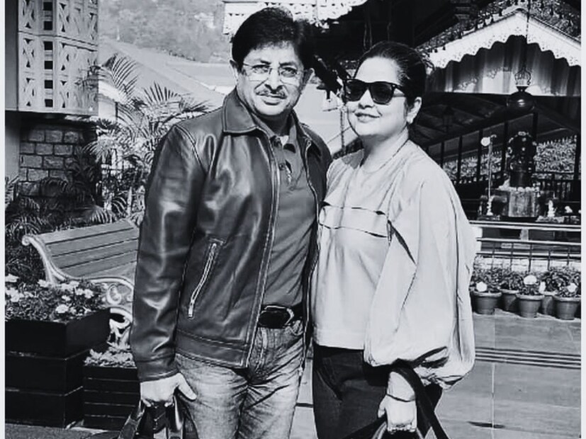 রবিবার হবে স্নেহাশিস ও অর্পিতার বিয়ে৷ এই বিয়ের আসরে অবশ্য একেবারেই ব্যক্তিগত অনুষ্ঠানে নতুন বন্ধনে আবদ্ধ হবেন সৌরভের দাদা৷ এদিন তিনি বিয়ে করার পর দেওয়া হবে রিসেপশনও হবে৷  রিসেপশন হবে ৭ অগাস্ট৷