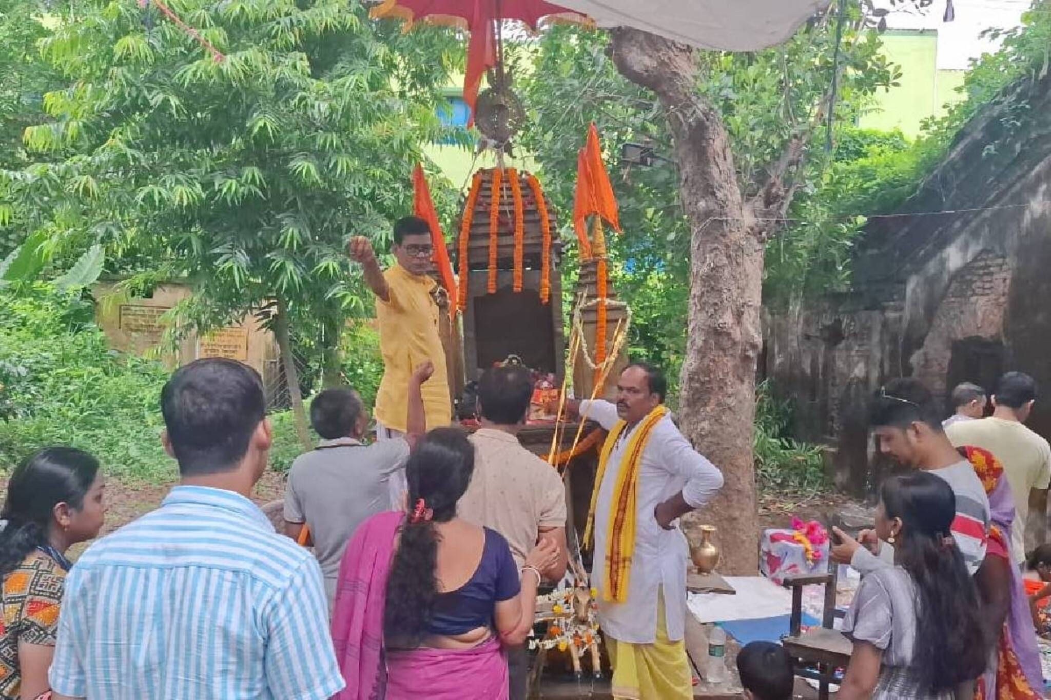 রথে থাকেন না জগন্নাথ-বলরাম-সুভদ্রা, বর্ধমানে আজও বিখ্যাত রাজবাড়ির রাজা-রানির রথ