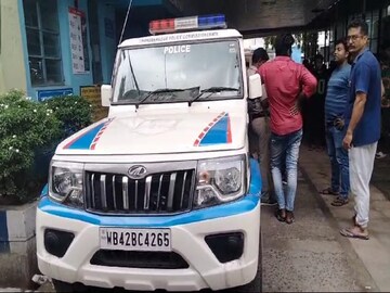 অভিযুক্তকে গ্রেফতার করেছে পুলিশ৷ 