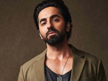 'ব্রেকআপ মানেই প্রেমকে ভুলে যাওয়া নয়', হলটা কী আয়ুষ্মানের, দিলেন বড় চমক!