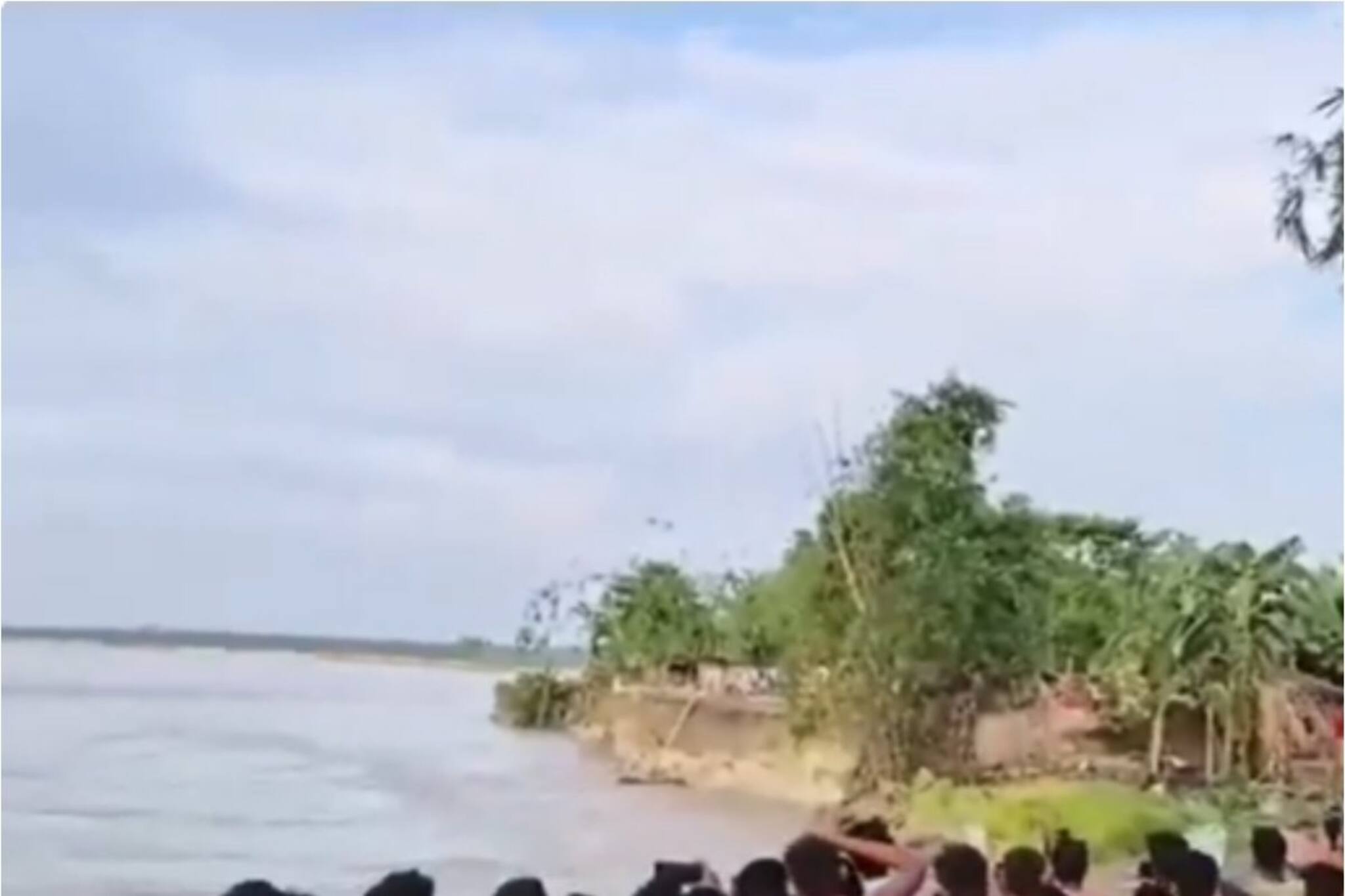 Viral Video: নদীতে ভয়ঙ্কর বিপদ! যা ঘটছে দেখলে ভয়ে শিউড়ে উঠবেন, রইল ভিডিও