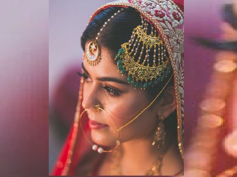 নাকের নথ– নাকের নথ হারিয়ে যাওয়া মানে বোঝায় আগামী দিনে অপমান হওয়ার যোগ রয়েছে। এবং আংটি হারিয়ে যাওয়ার অর্থ হল শারীরিক অসুস্থতা। আগামী দিনে শরীর খারাপ হওয়ার যোগ রয়েছে। কারণ, অকারণ হঠাৎ হঠাৎ শরীর অসুস্থ হয়ে যাওয়ার আশঙ্কা থাকে। Photo- Representative 