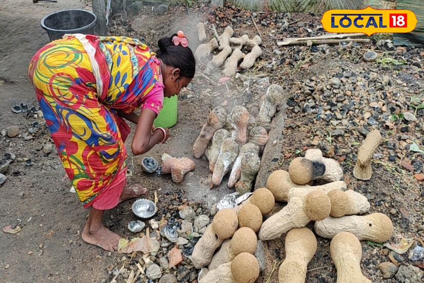আপনি ভাবছেন হয়ত কী এমন রয়েছে এই গ্রামে দেখার মত? আসুন তাহলে শুরু করা যাক। এই গ্রামের নাম দ্বারিয়াপুর হলেও অনেকের কাছে এটা ‘ডোকরা পাড়া’ নামেও পরিচিত। গ্রামে ঢুকলেই আপনি দেখতে পাবেন গ্রামের প্রত্যেক বাড়িতে বাড়িতে চলছে ডোকরা শিল্পের কাজ।