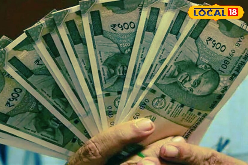 বাস্তুমতে বাড়ির দক্ষিণ দিকে যদি অর্থ রাখা হয়। তবে, অর্থে কোনও ক্ষতি হবে না। কিন্তু, অর্থ বাড়েও না। বাড়ির পশ্চিম দিকে অর্থ রাখলেও একই প্রভাব লক্ষ্য করা যায় বাস্তু অনুযায়ী।