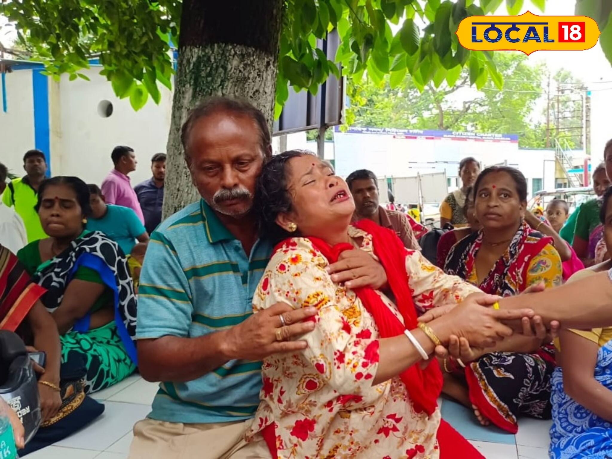দুর্ঘটগৃহ প্রবেশের বাজার করতে যাওয়াই কাল হল, নতুন বাড়িতে ঢোকা হল না শিক্ষিকার!