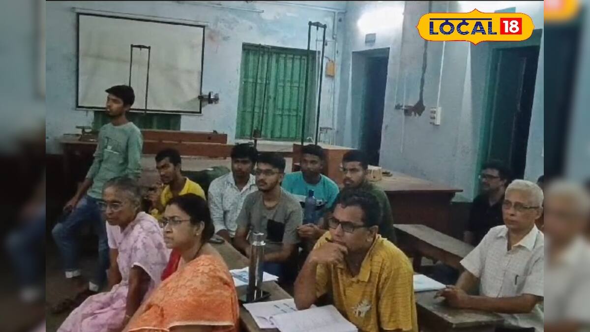 ভবিষ্যতে বিজ্ঞানী হওয়ার স্বপ্ন দেখছেন? শান্তিপুর কলেজে পড়ানো হচ্ছে এইসব বিষয়