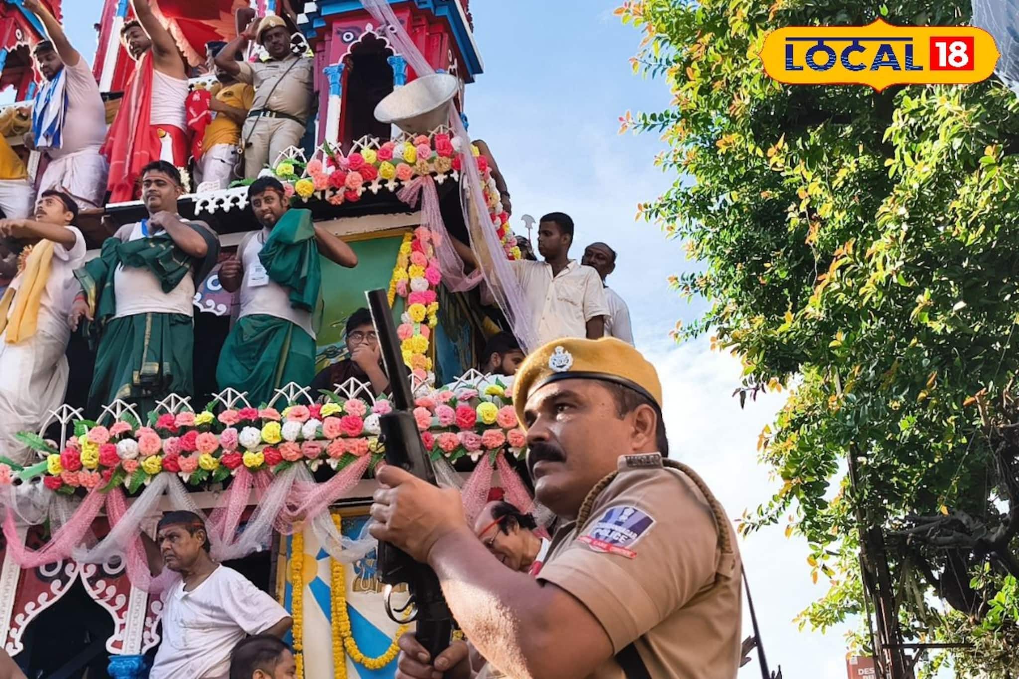 মাহেশ রথে যতবার চলে বন্দুকের গুলি ততবার থামে রথের চাকা!কেন চলে এই গুলি?জেনে নিন